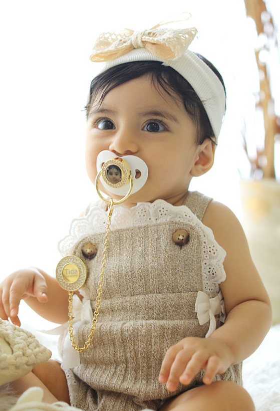 پستونک و بند حک چهره وارداتی